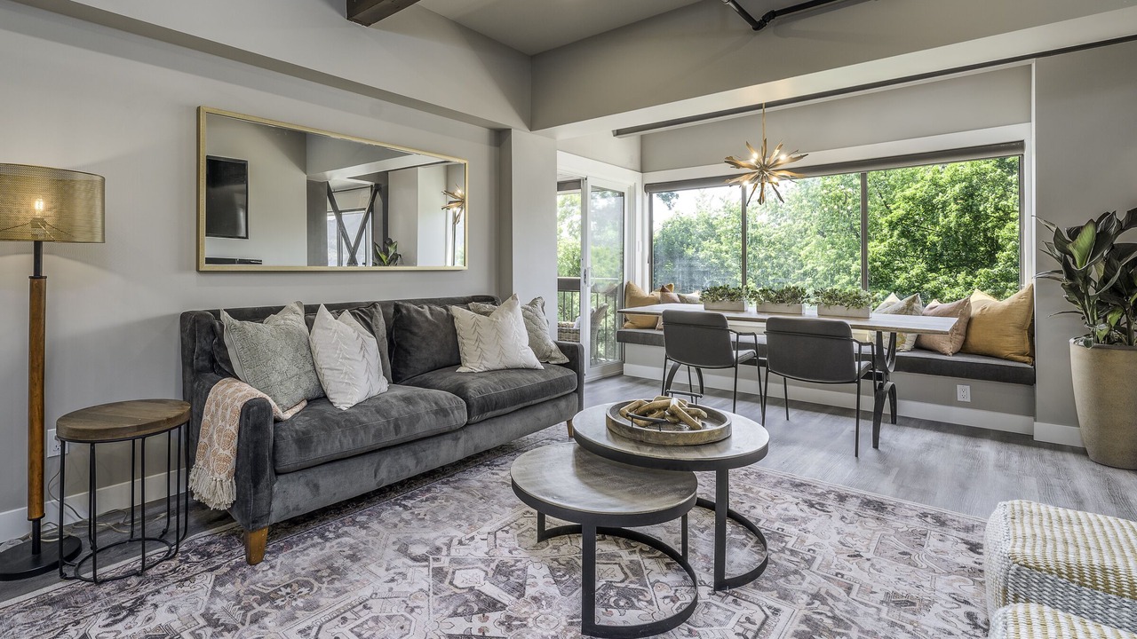 Photo of Livingroom in Kelowna Central Business District
