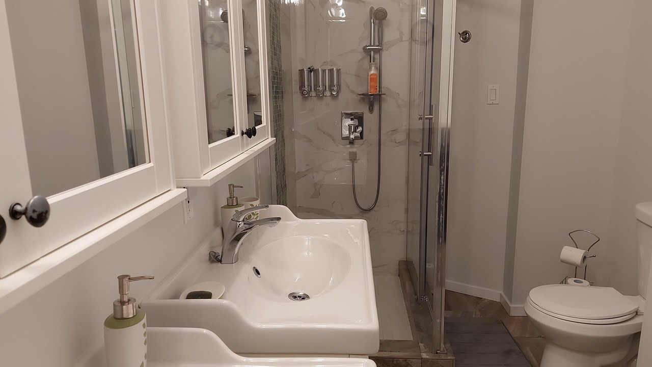 Photo of Bathroom in Canyon Heights