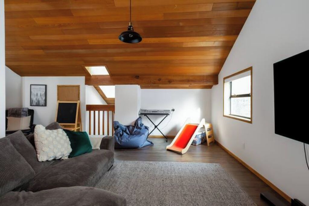 Photo of Livingroom in Whistler