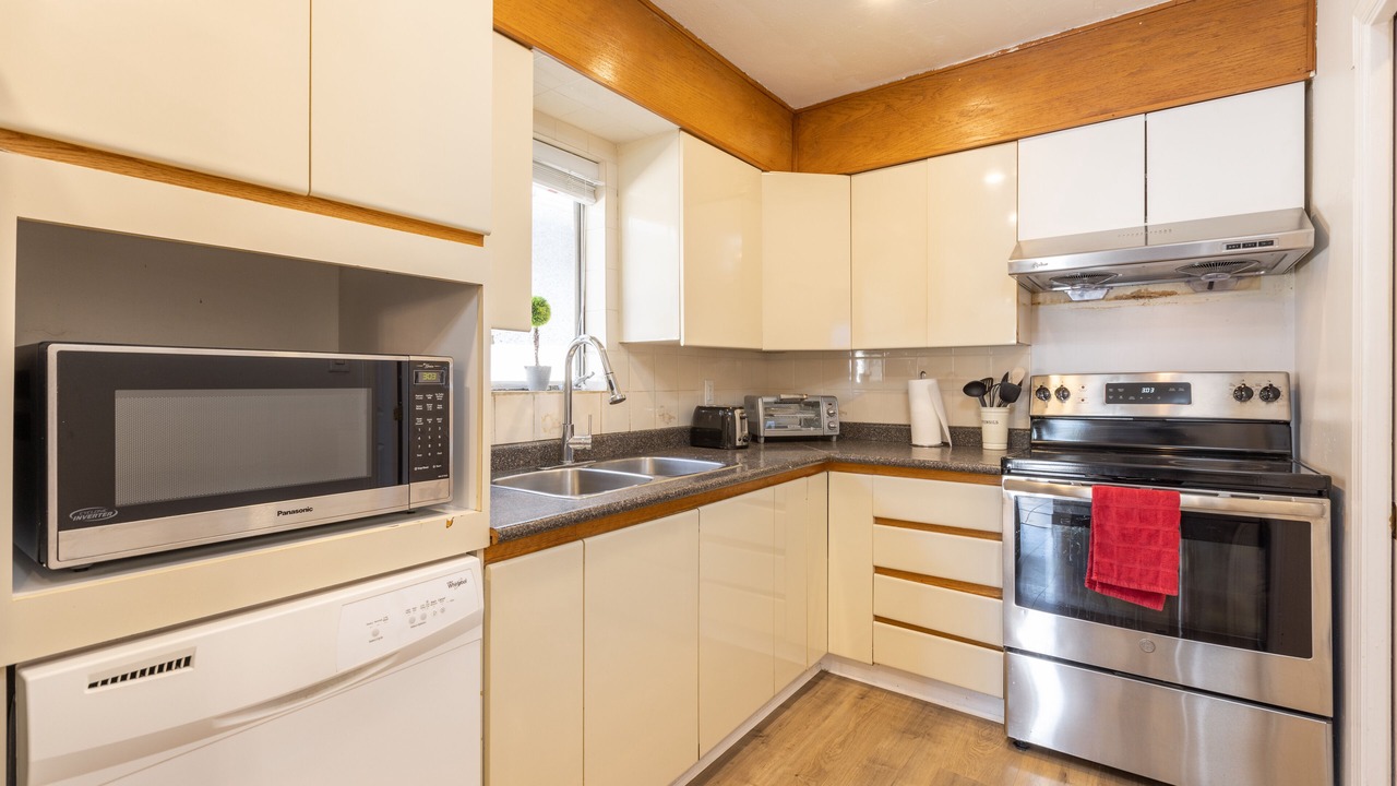 Photo of Kitchen in Riley Park
