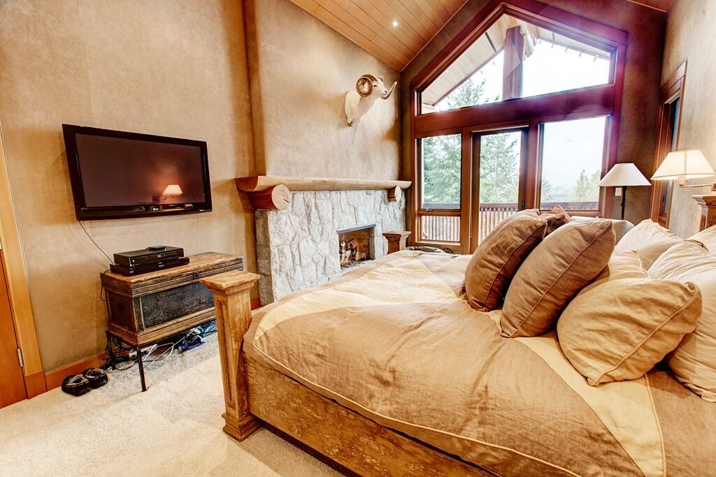 Photo of Bedroom in Upper Village