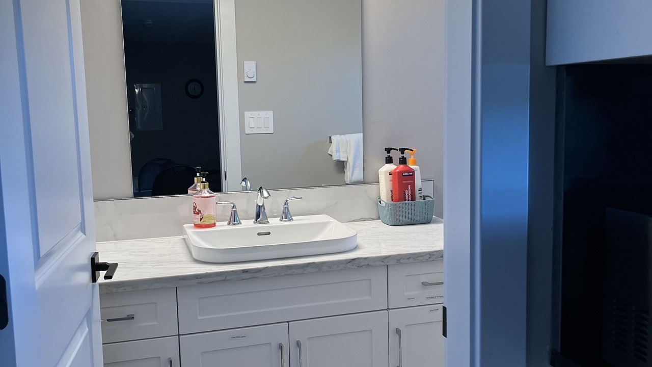 Photo of Bathroom in Saanich West