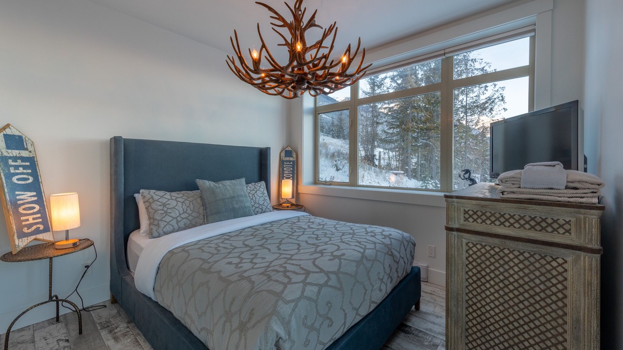 Photo of Bedroom in Golden