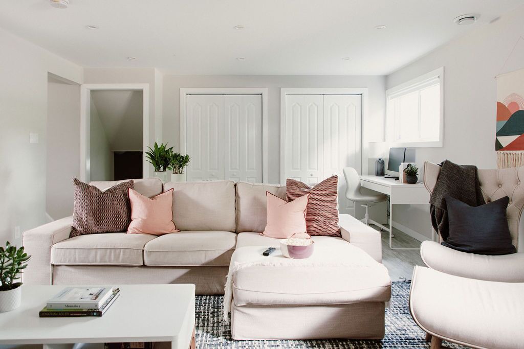 Photo of Livingroom in Prince Edward