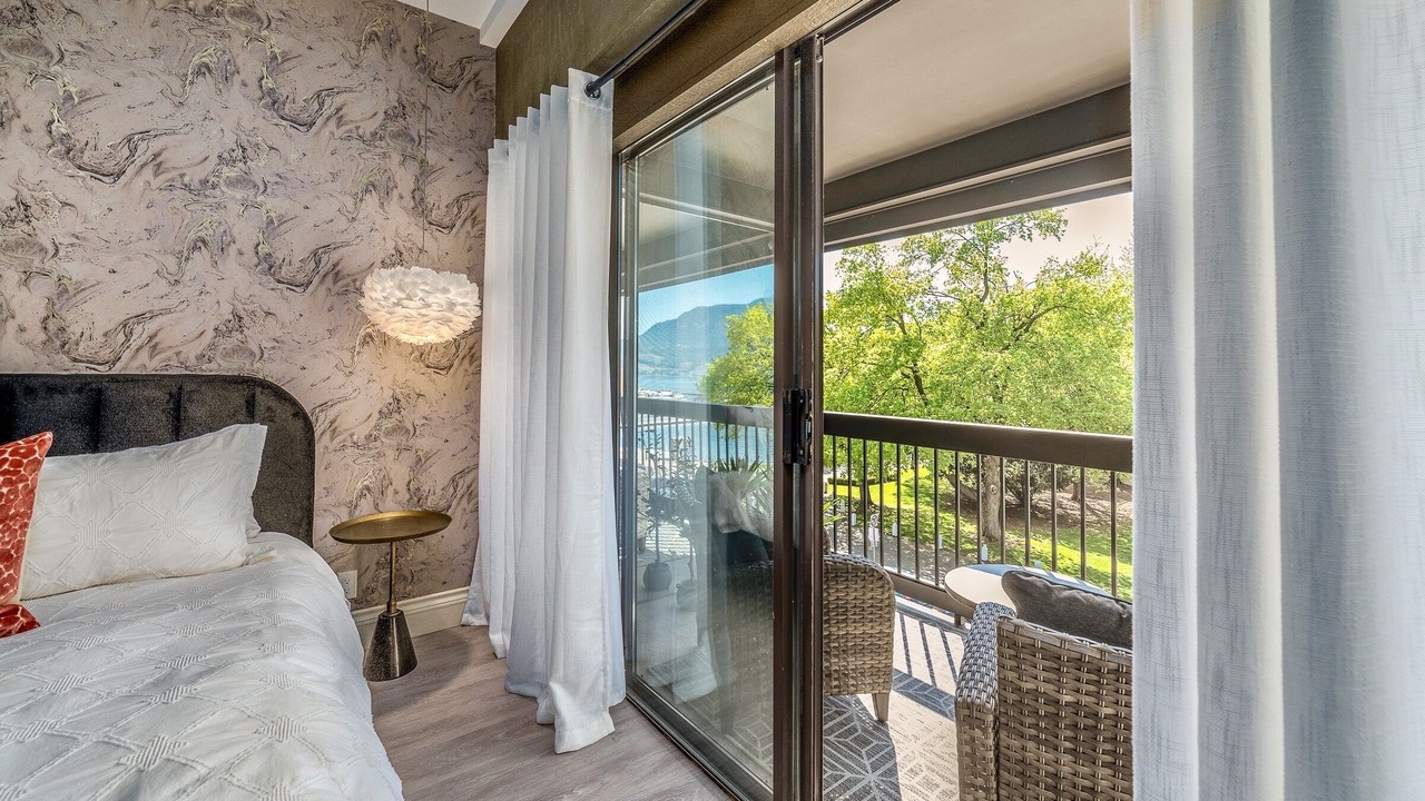 Photo of Bedroom in Cultural District