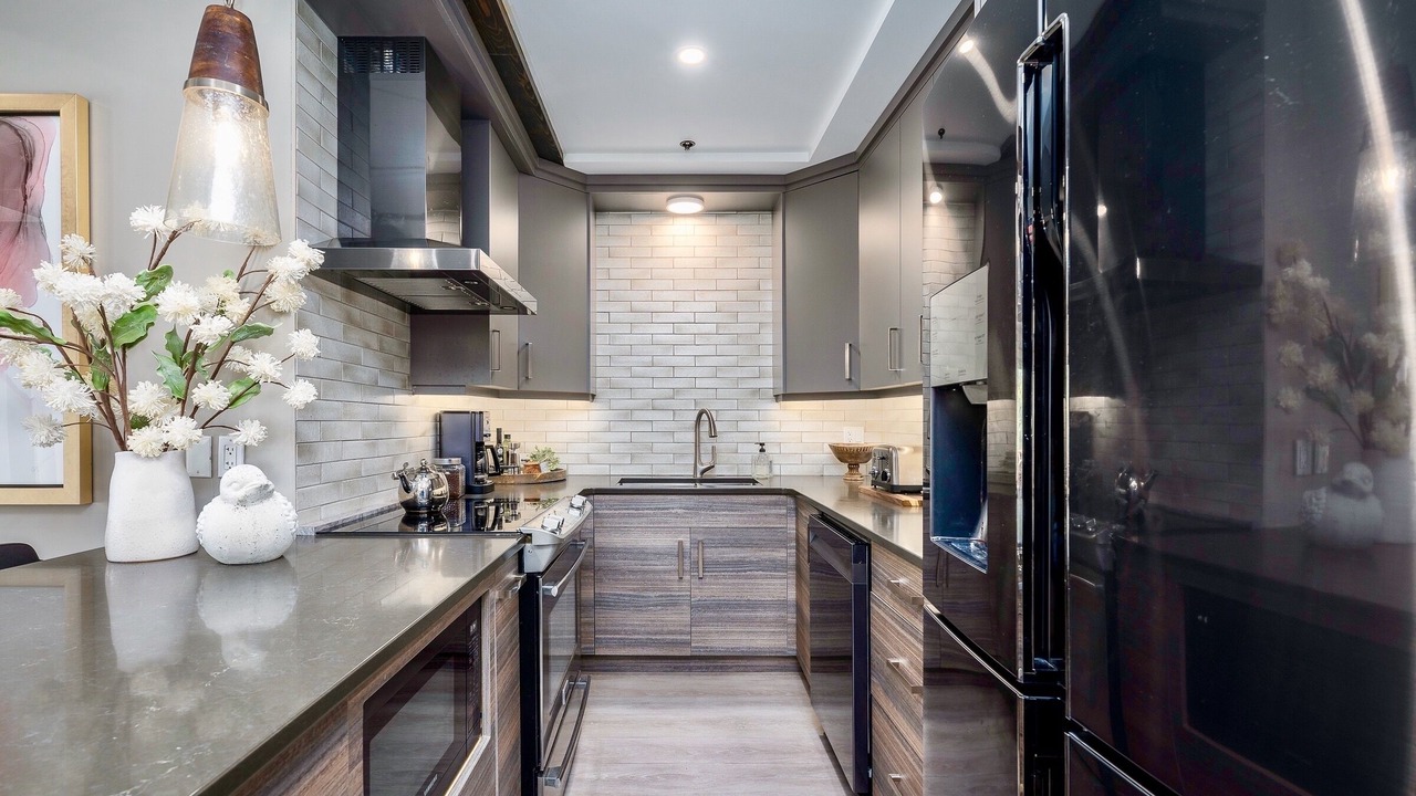 Photo of Kitchen in Cultural District