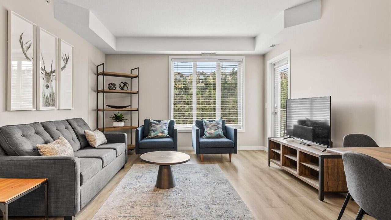 Photo of Livingroom in Quail Ridge