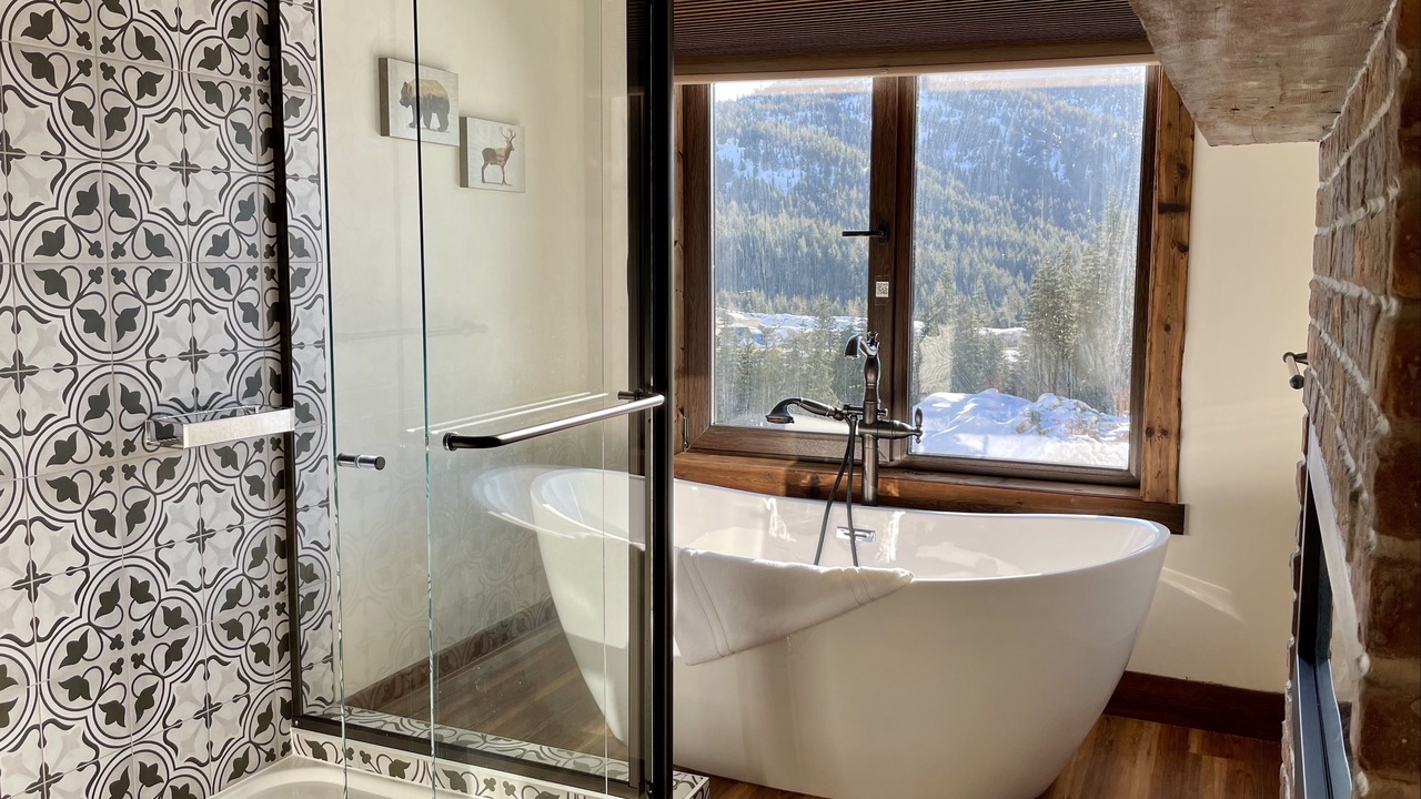 Photo of Bathroom in Hemlock Valley