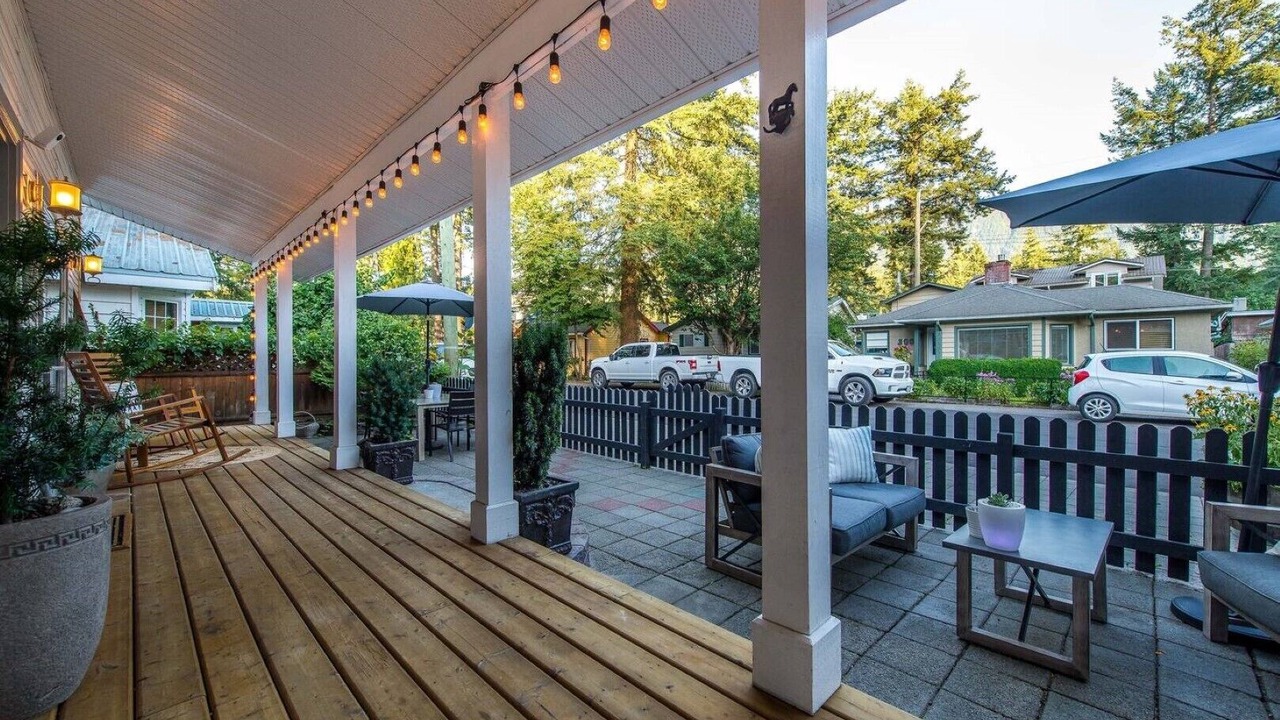 Photo of Patio Balcony in Cultus Lake