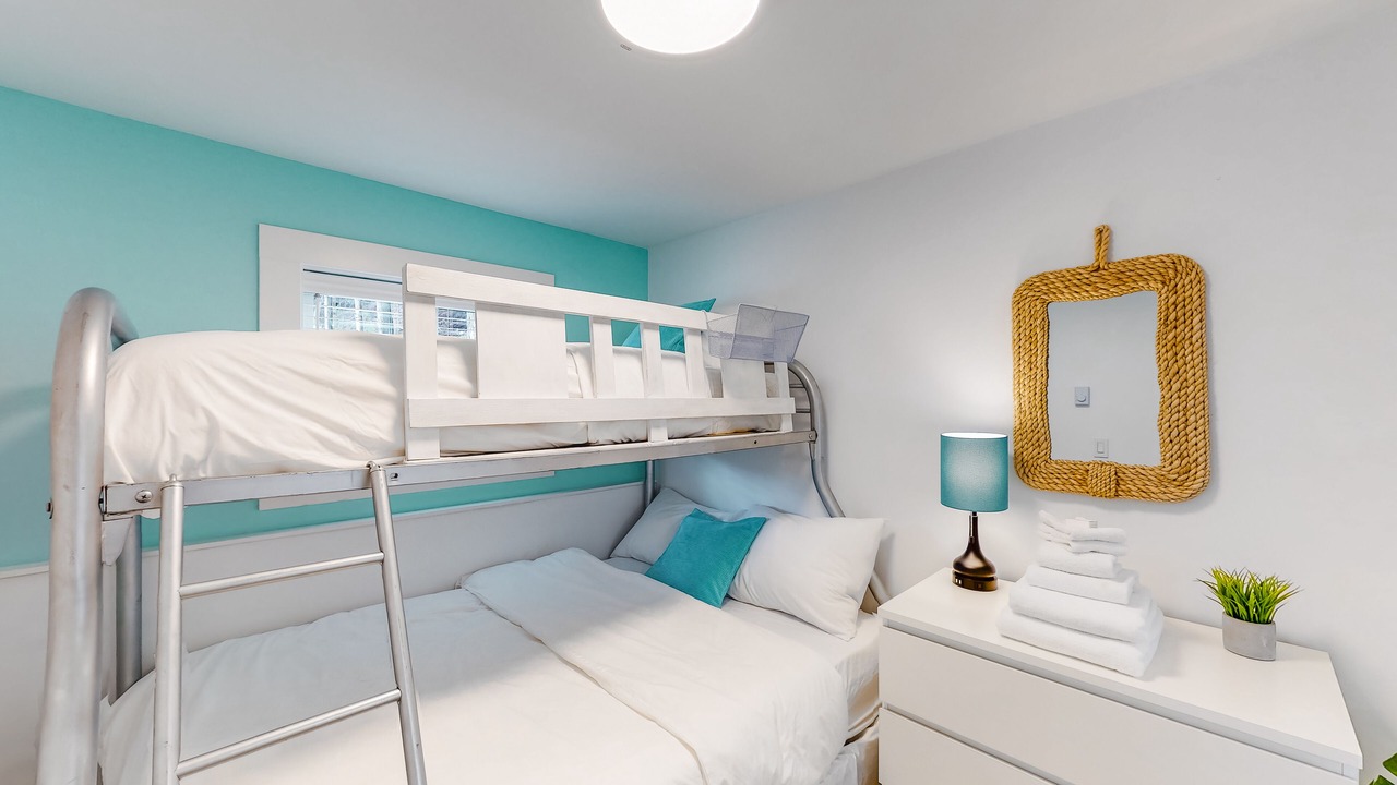 Photo of Bedroom in Christina Lake