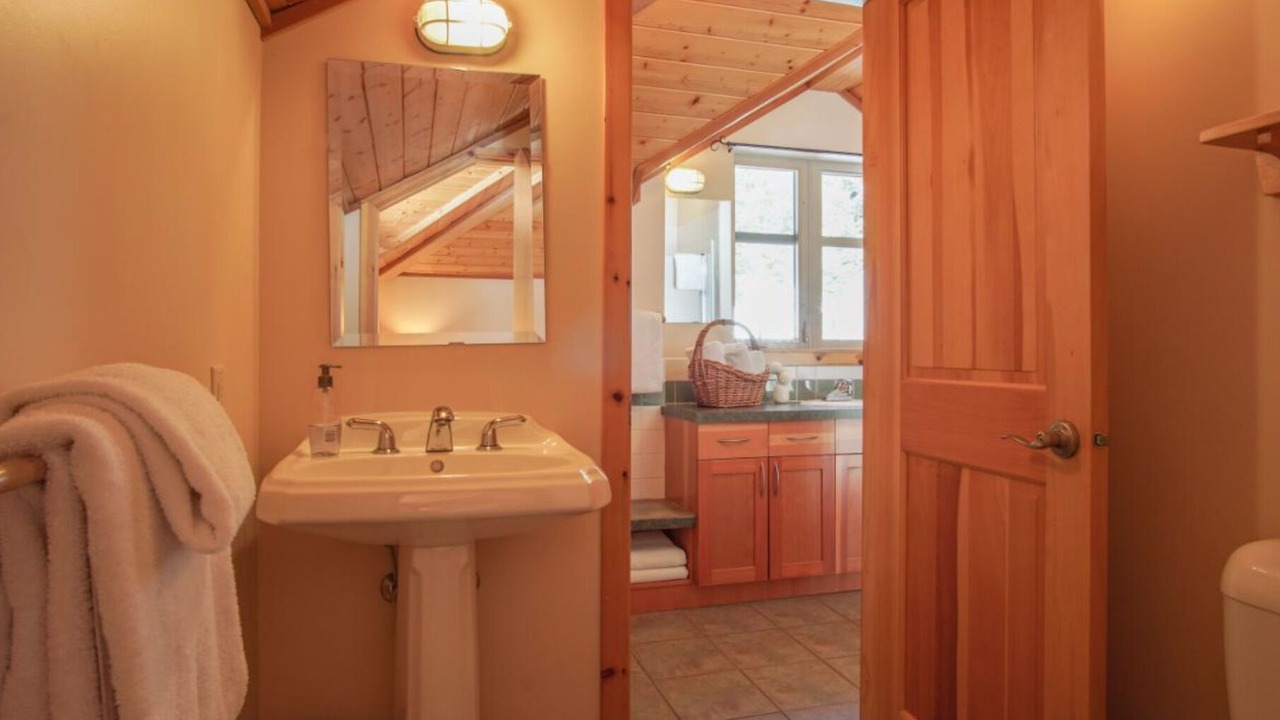 Photo of Bathroom in Sun Peaks