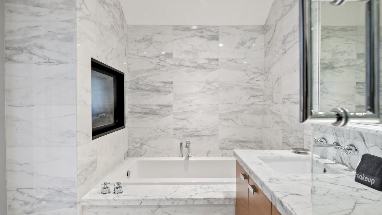 Photo of Livingroom in Whistler
