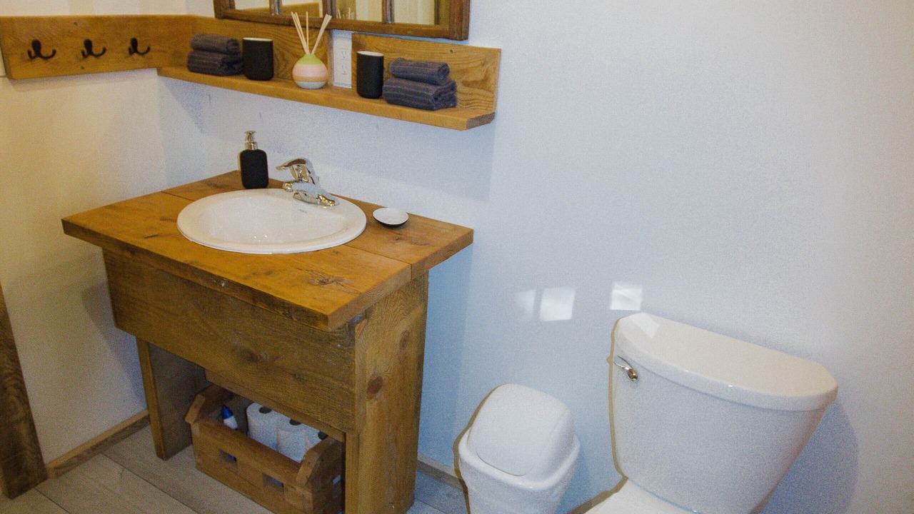 Photo of Bathroom in Muskoka Lakes