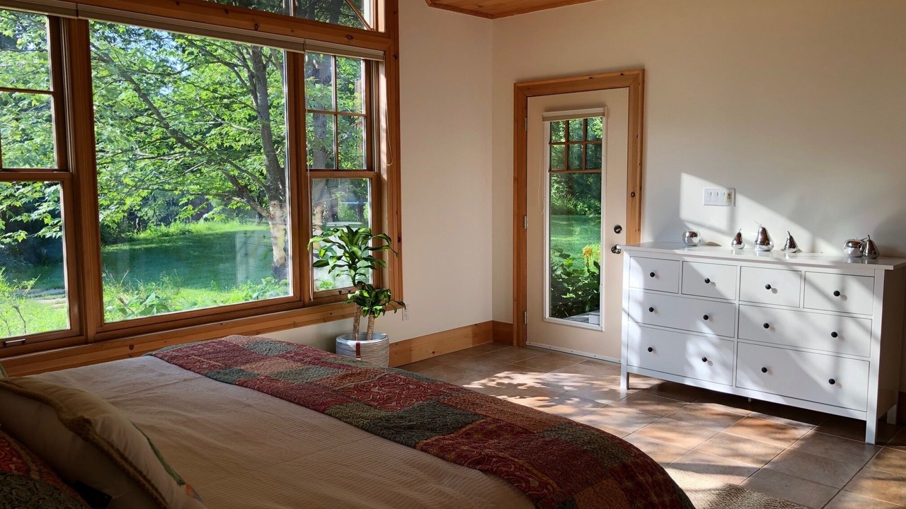 Photo of Bedroom in Bracebridge