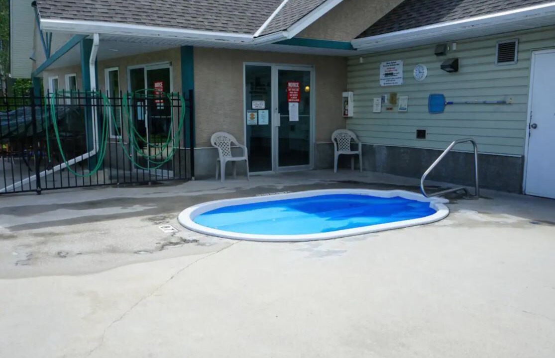 Photo of Outdoor in Radium Hot Springs