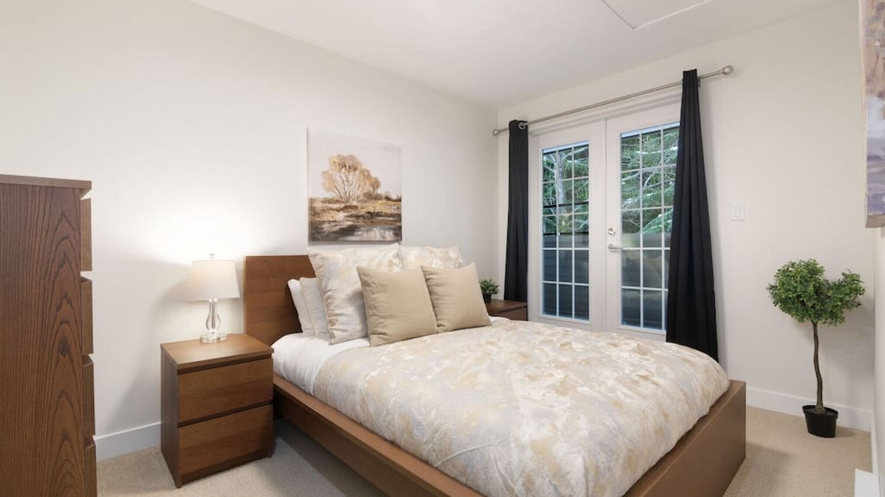 Photo of Bedroom in Village North