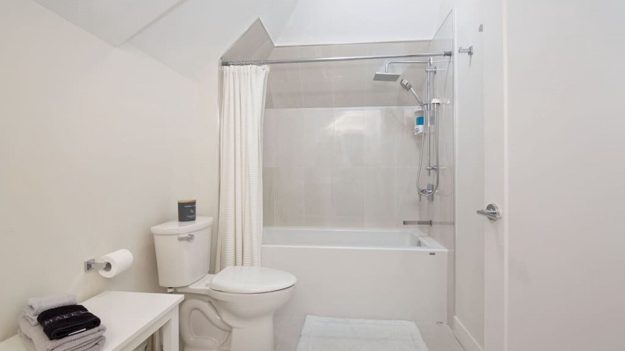 Photo of Bathroom in Village North