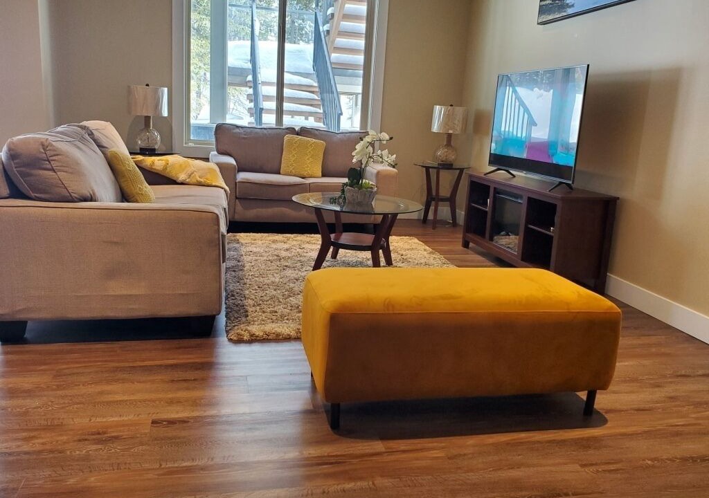 Photo of Livingroom in East Kootenay