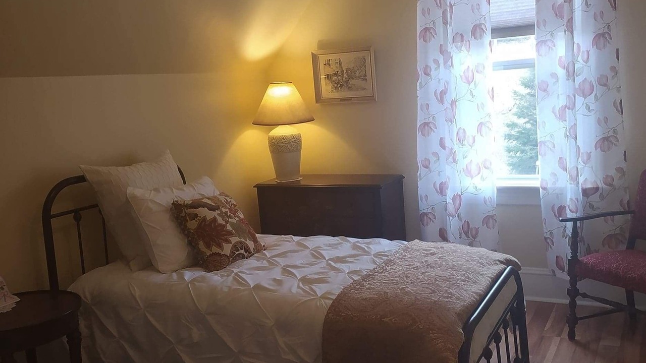 Photo of Bedroom in New London