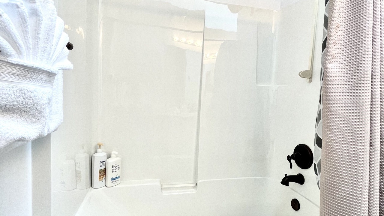 Photo of Bathroom in South Pandosy
