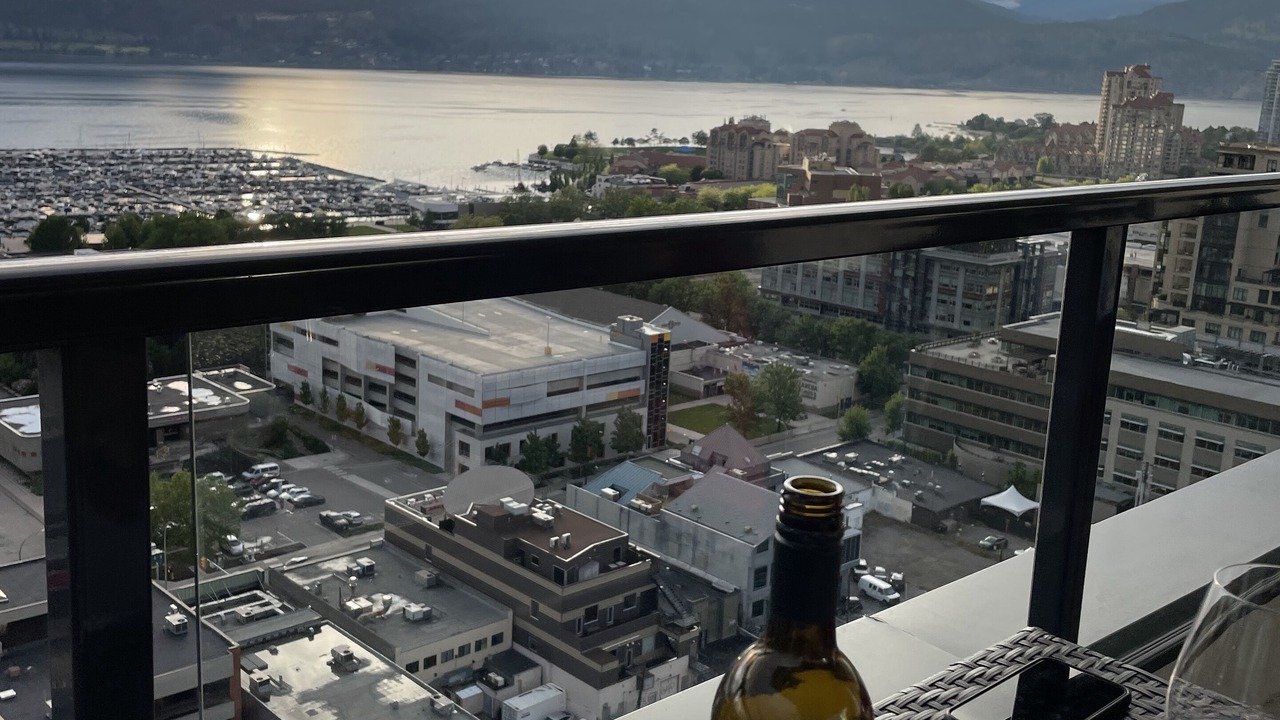 Photo of Patio Balcony in Downtown Kelowna