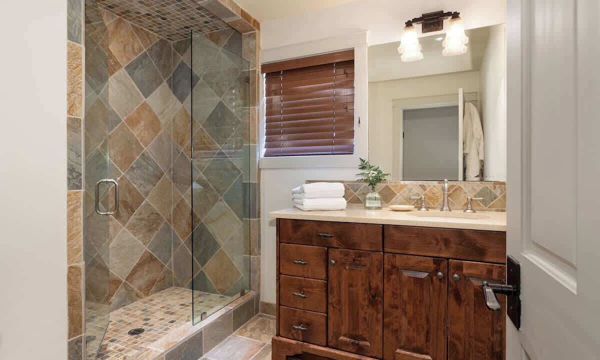 Photo of Bathroom in Nicklaus North