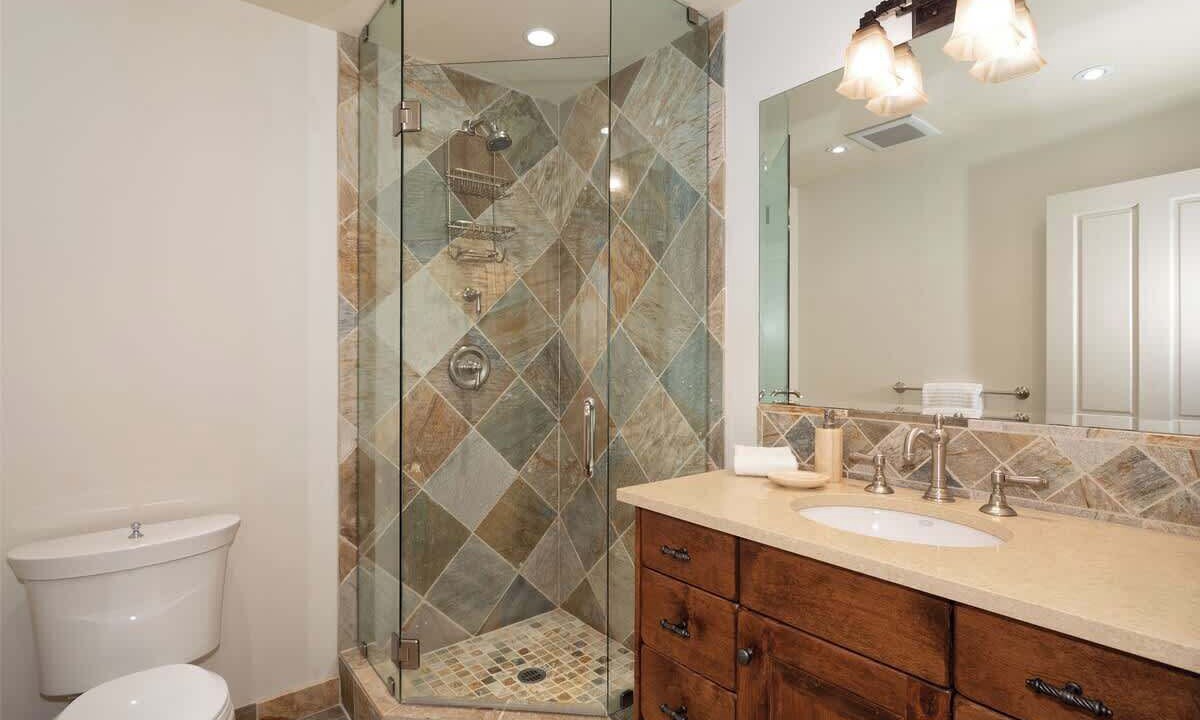 Photo of Bathroom in Nicklaus North