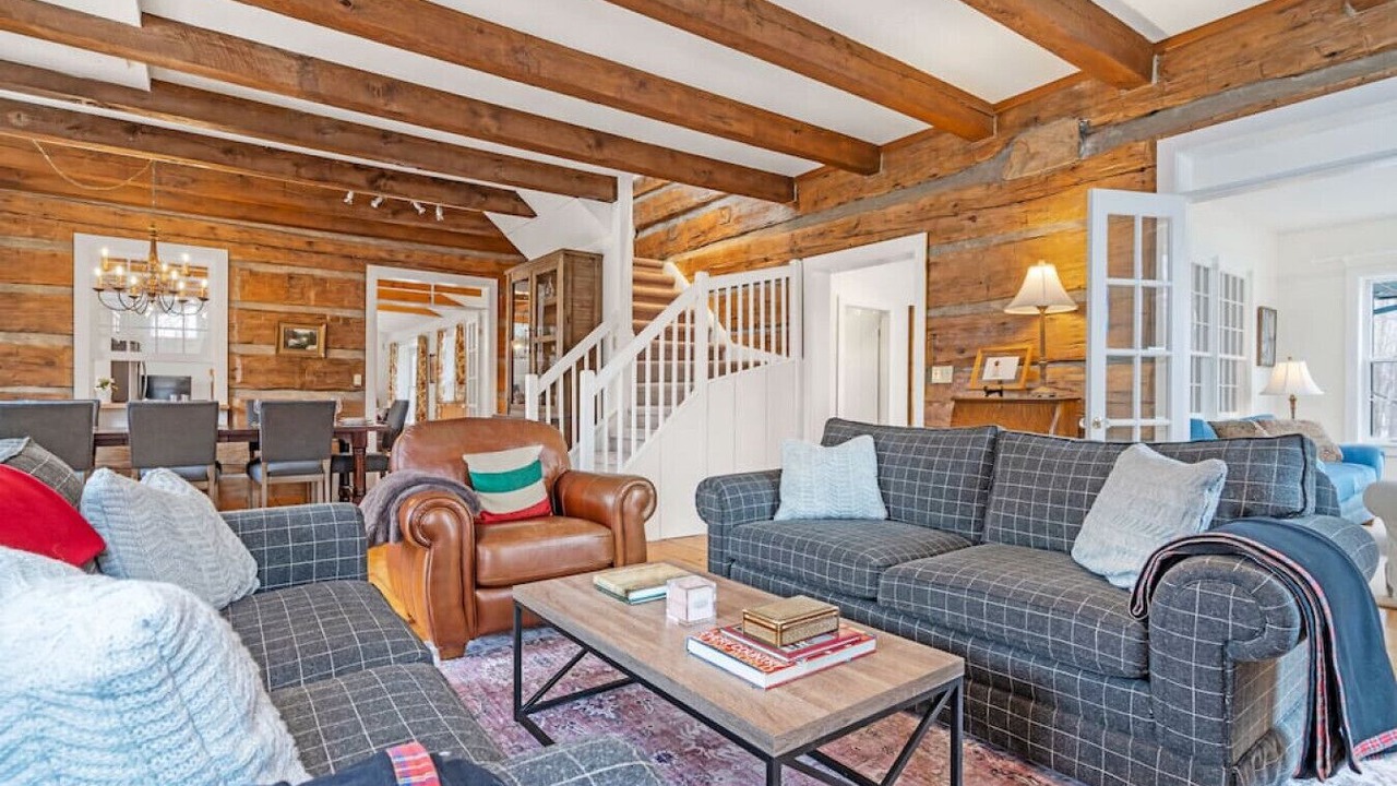 Photo of Livingroom in Grey Highlands