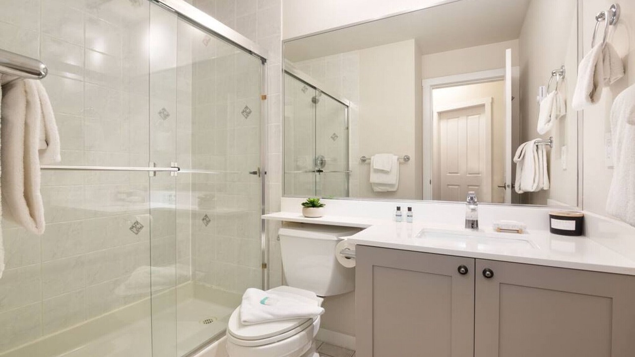 Photo of Bathroom in Village North