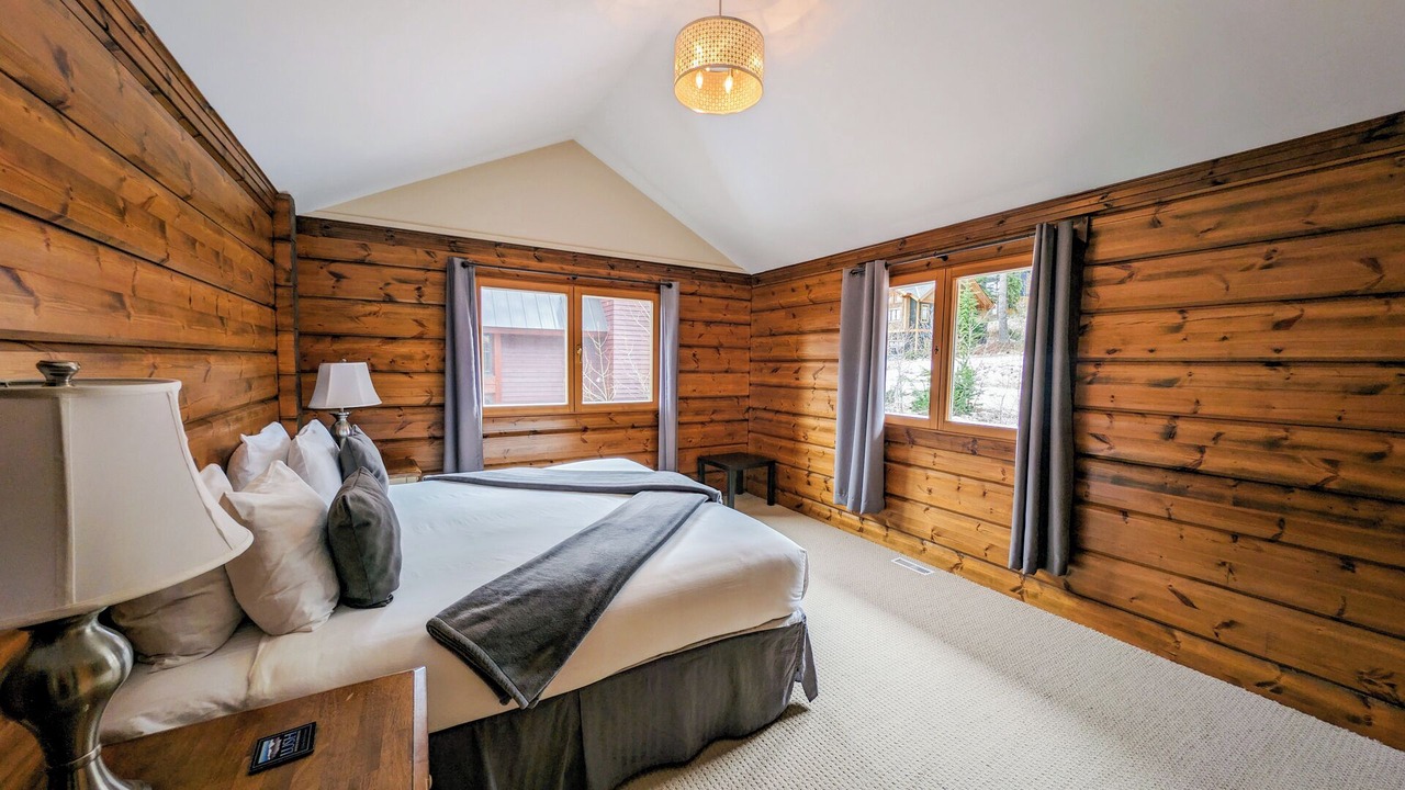 Photo of Bedroom in Golden
