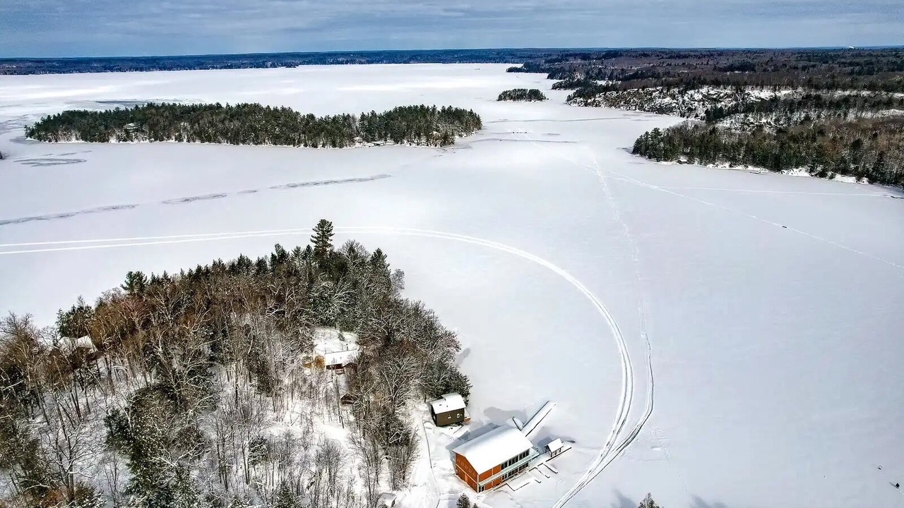 Photo of Others in Utterson