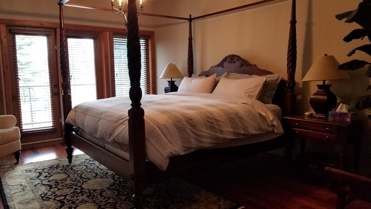 Photo of Bedroom in Wardner
