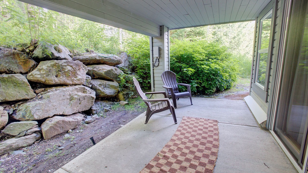 Photo of Patio Balcony in Blueberry Hill