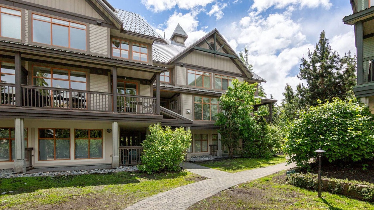 Photo of Outdoor in Village North