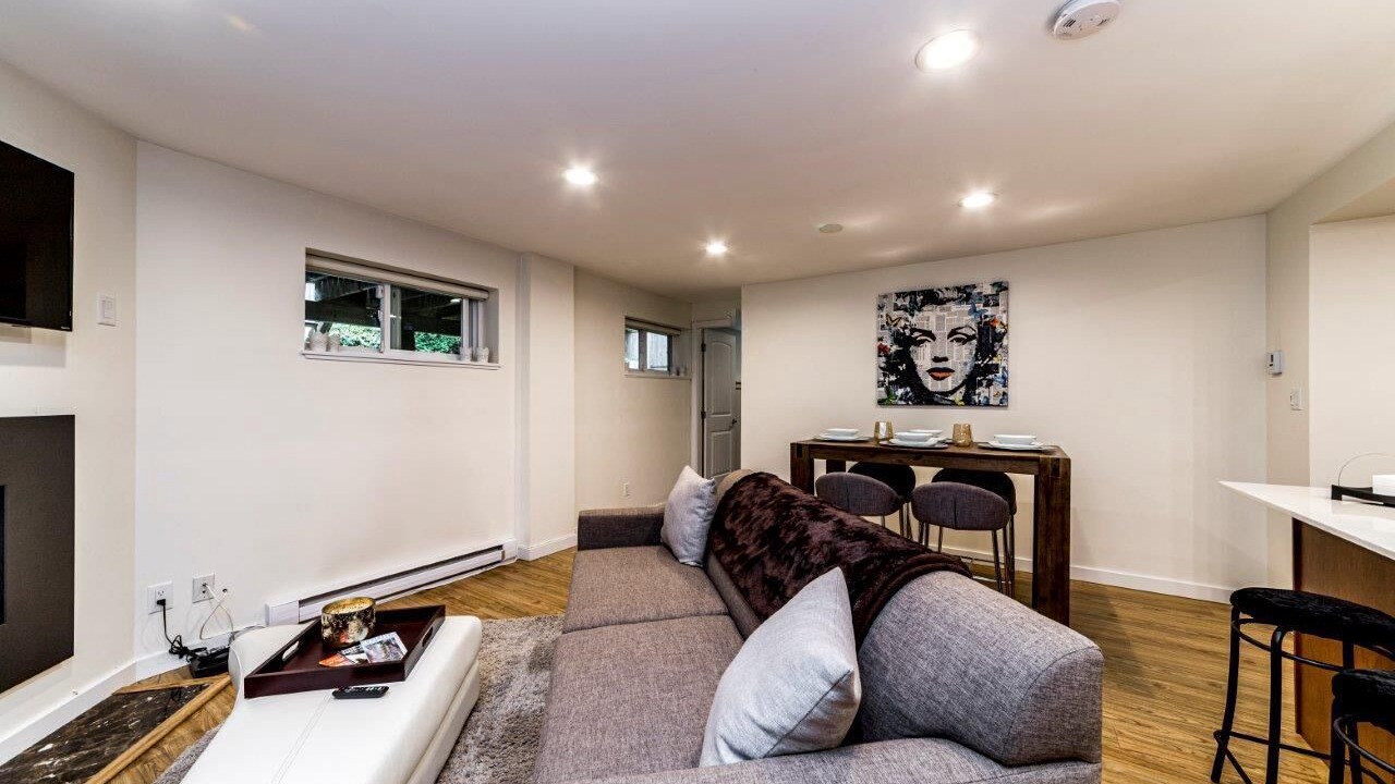 Photo of Livingroom in Grouse Woods