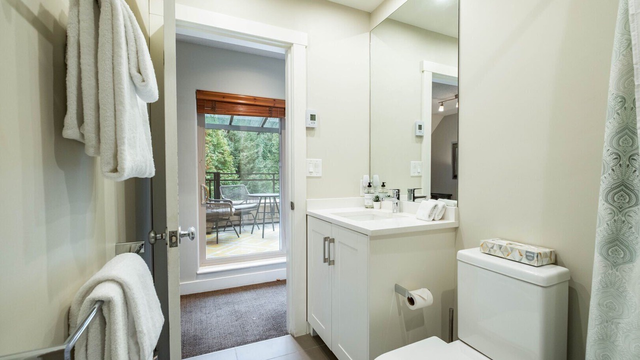Photo of Bathroom in Whistler Creekside
