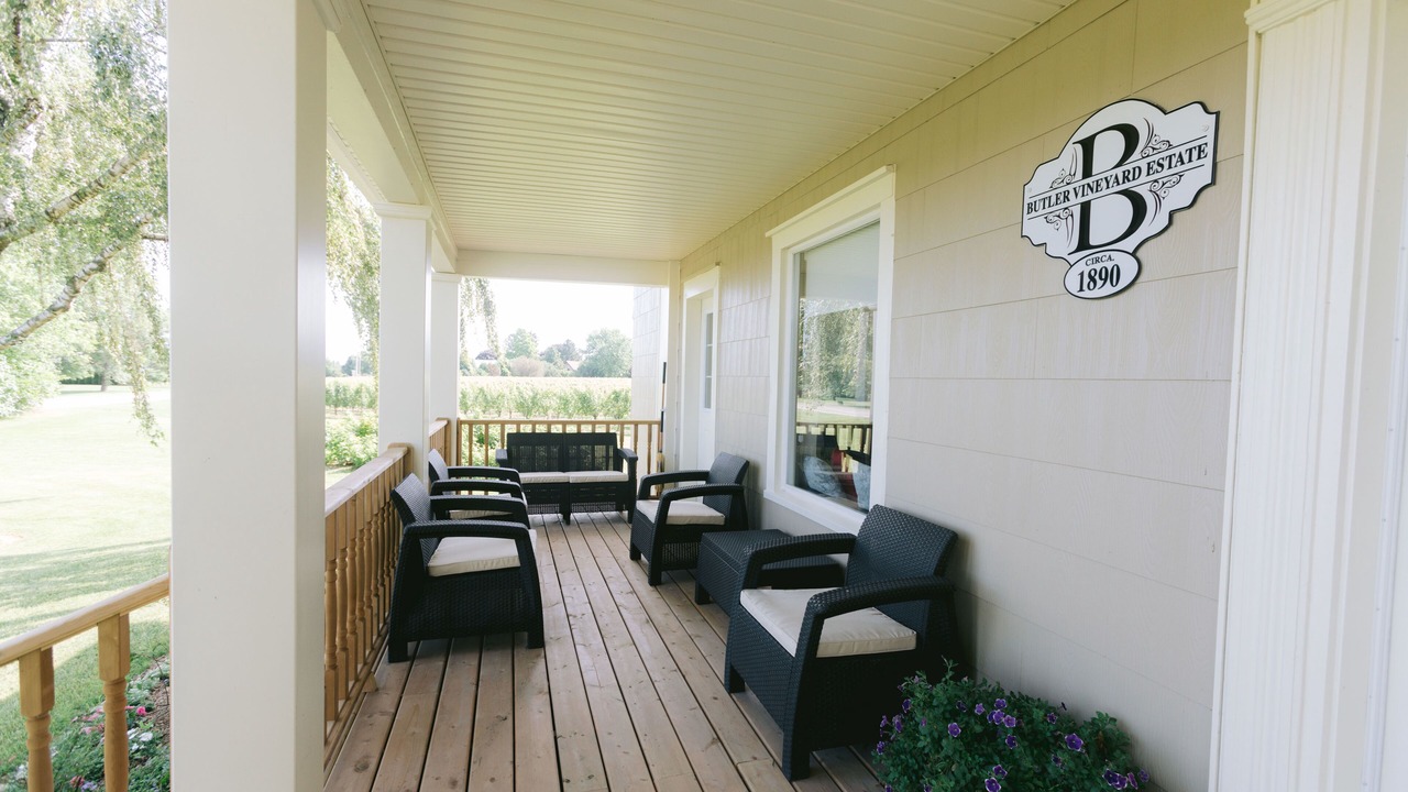Photo of Patio Balcony in Virgil