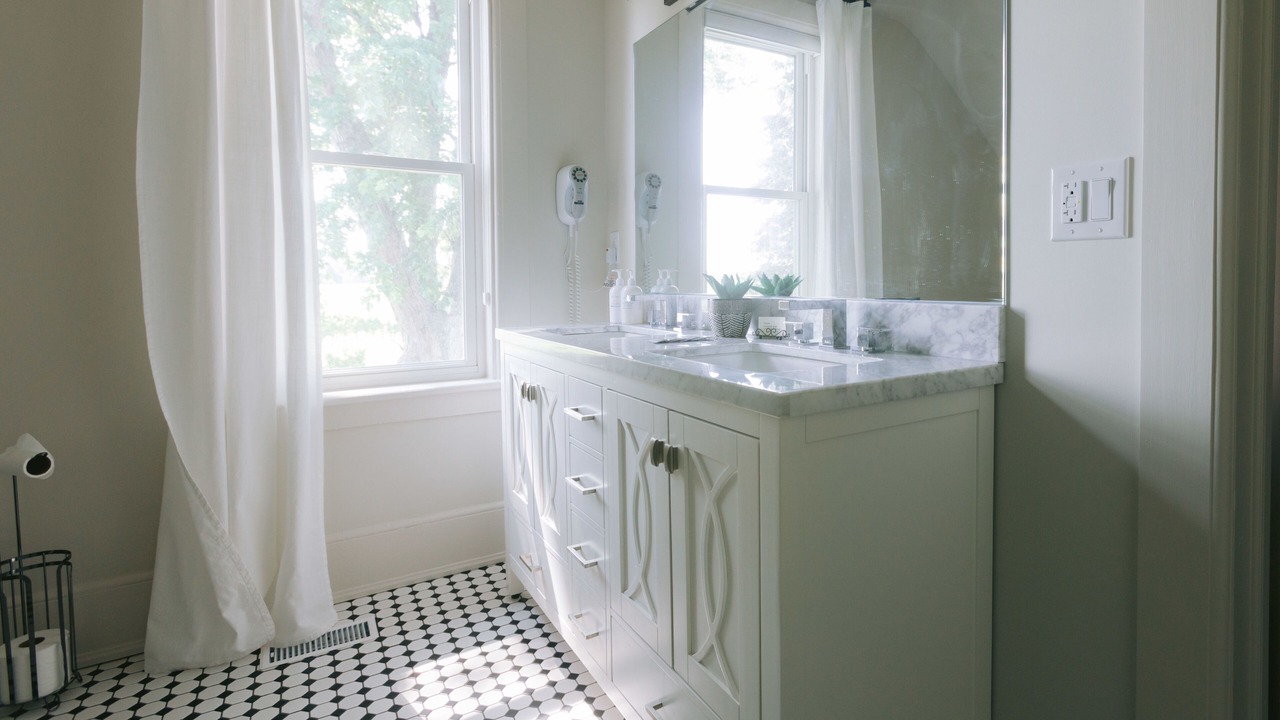 Photo of Bathroom in Virgil