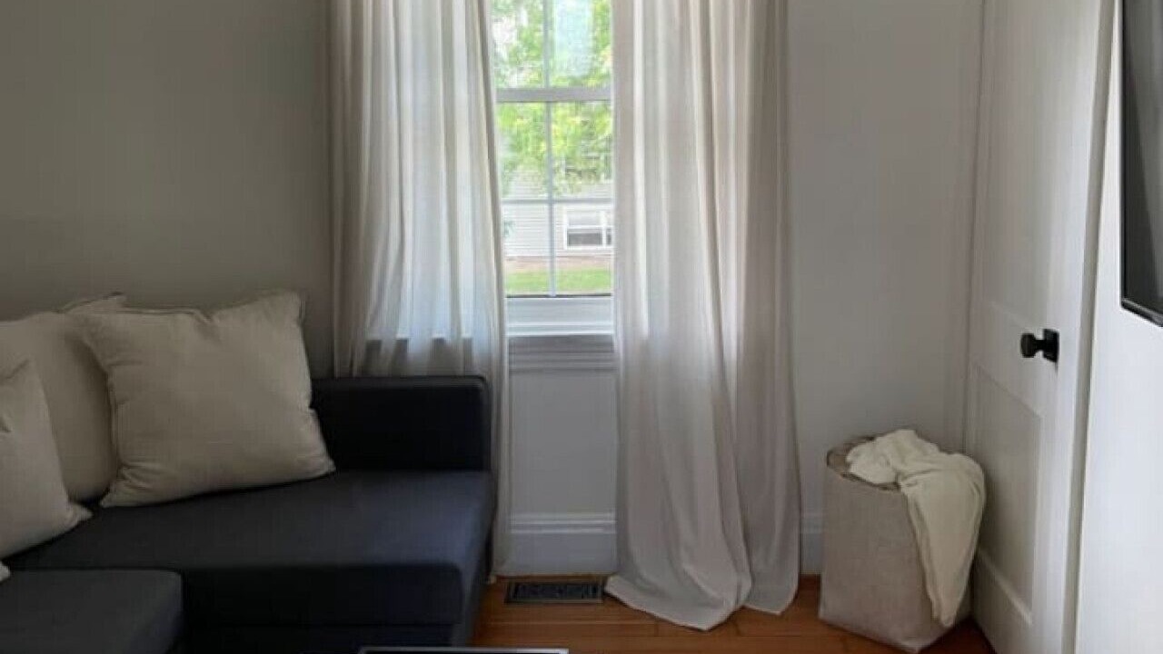 Photo of Livingroom in Port Dalhousie