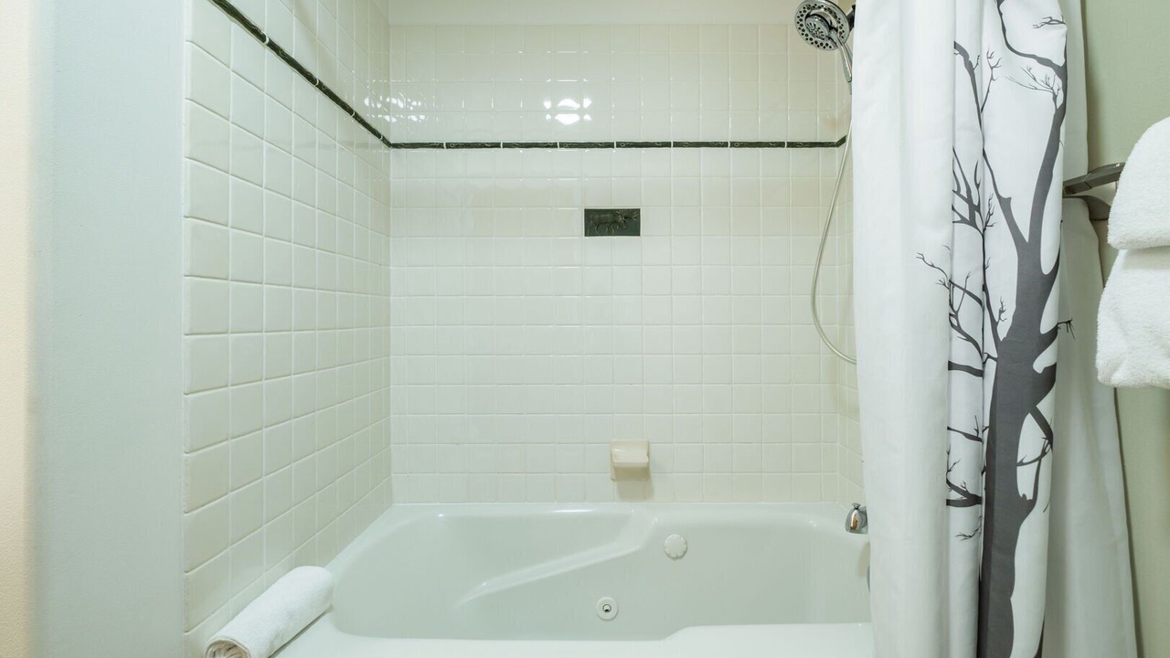 Photo of Bathroom in Nordic Estates