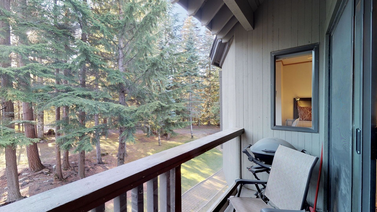 Photo of Patio Balcony in Upper Village