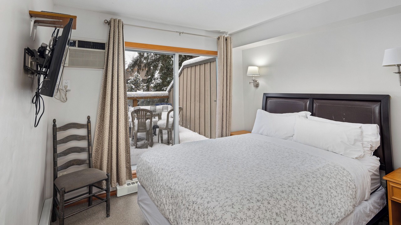 Photo of Bedroom in Village North