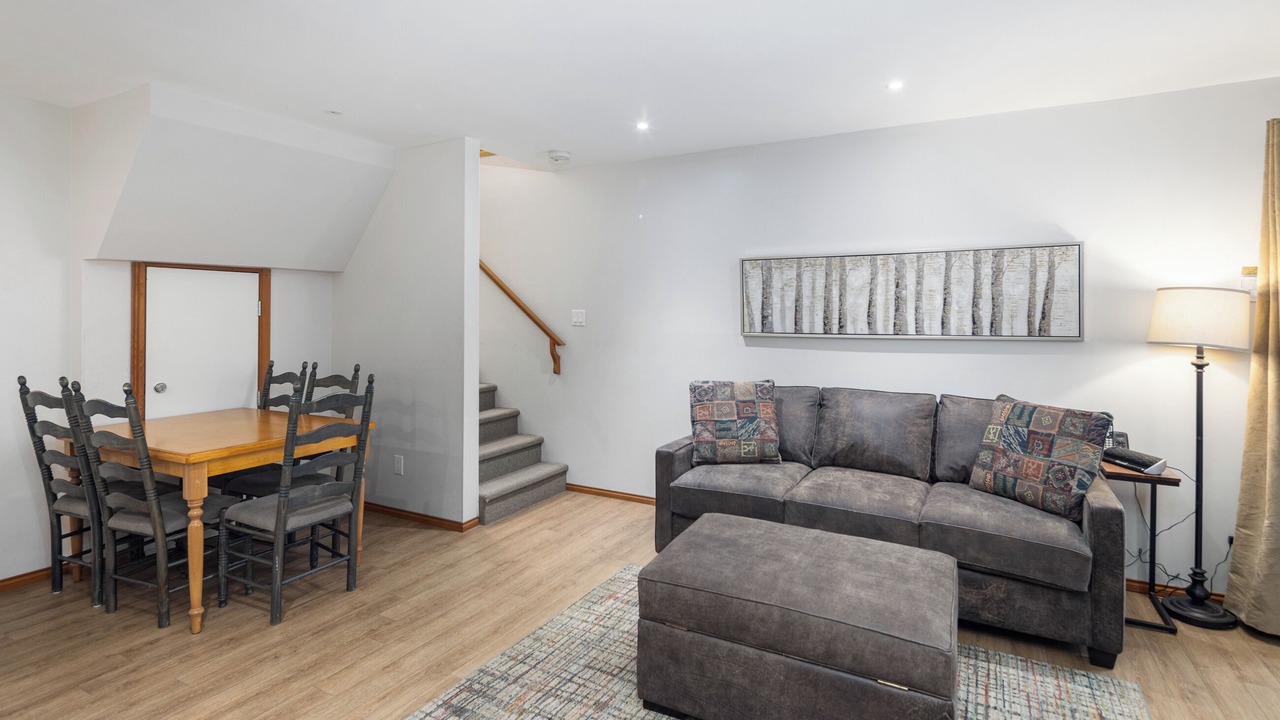 Photo of Livingroom in Village North
