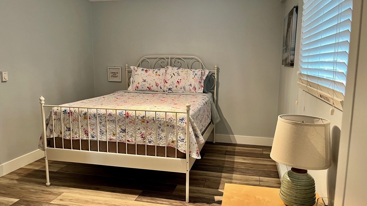 Photo of Bedroom in Okanagan-Similkameen