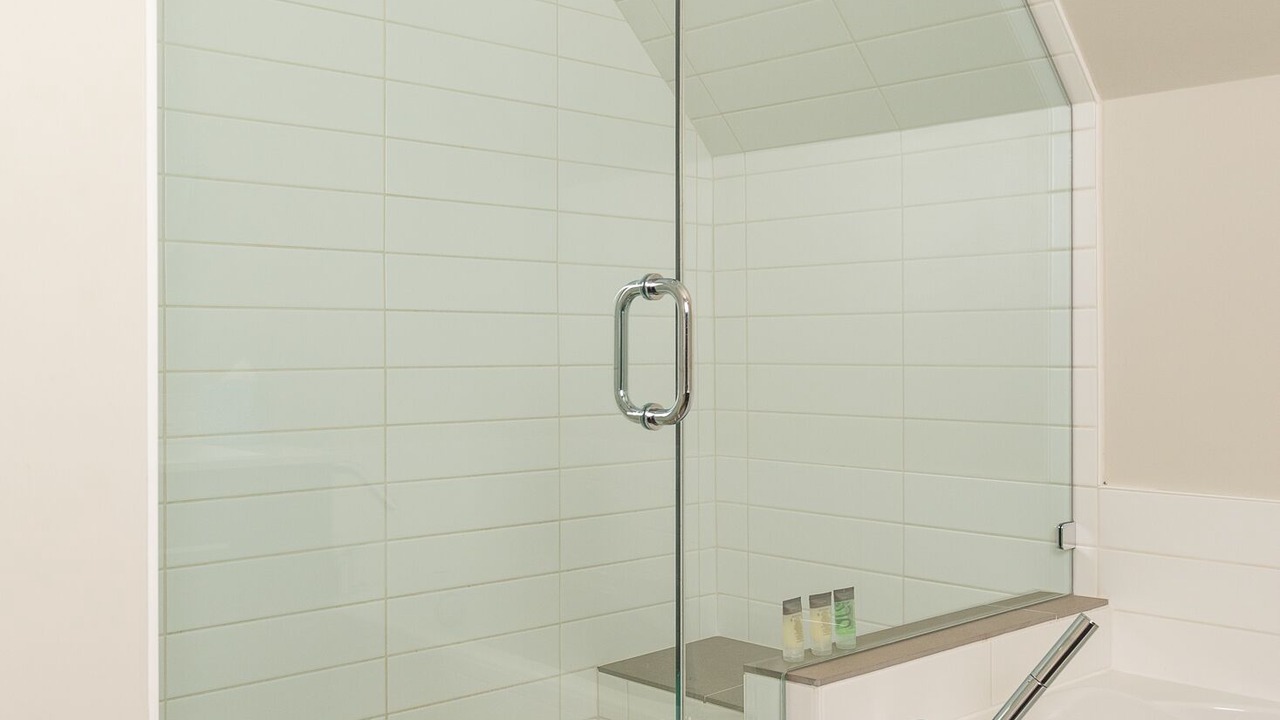 Photo of Bathroom in Upper Village