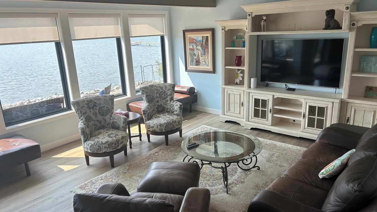 Photo of Bedroom in Okanagan-Similkameen