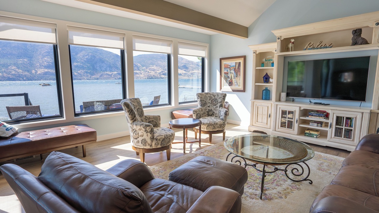 Photo of Bedroom in Okanagan-Similkameen