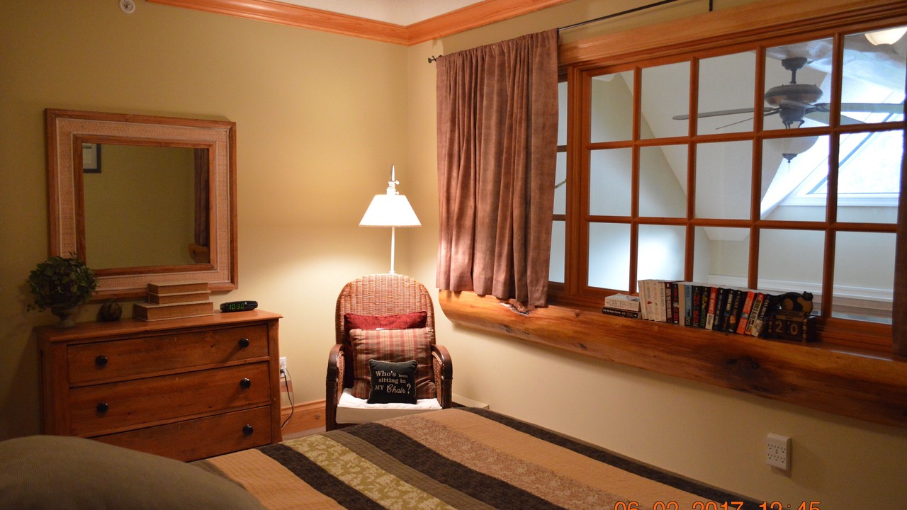 Photo of Bedroom in Blackcomb