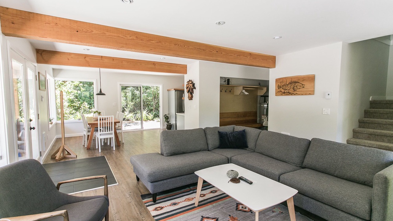 Photo of Livingroom in Tofino