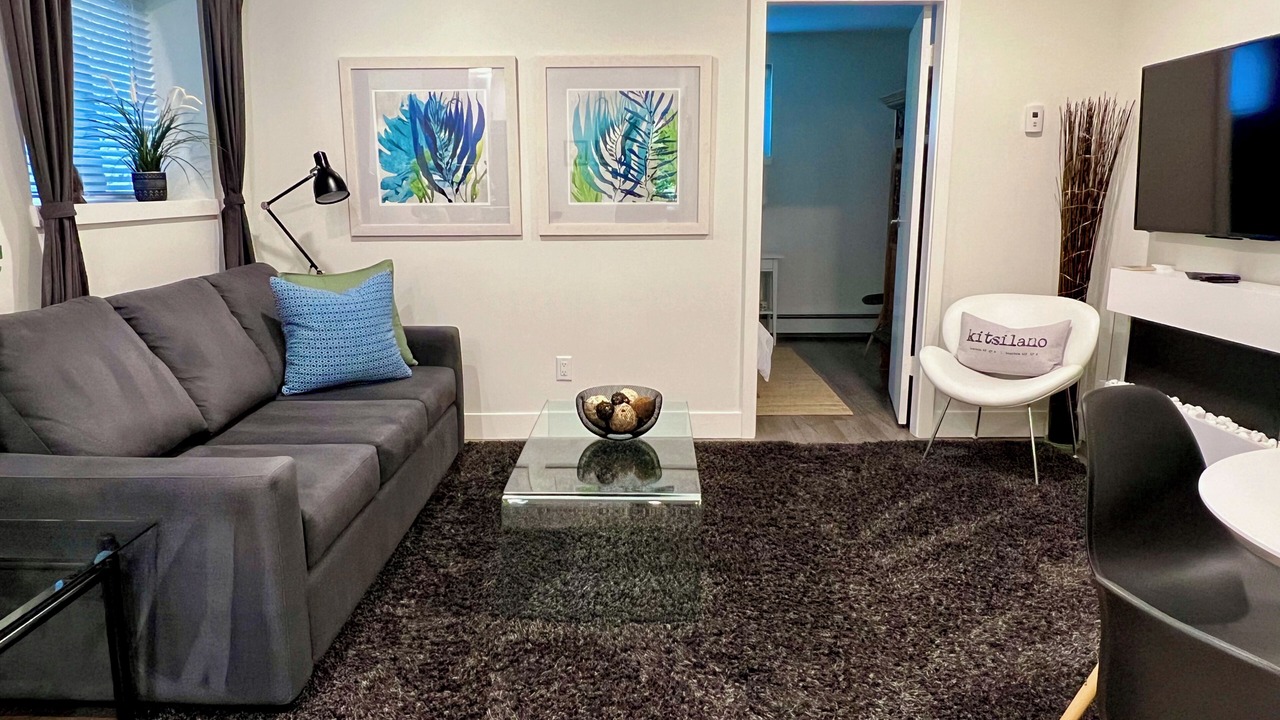 Photo of Livingroom in Kitsilano